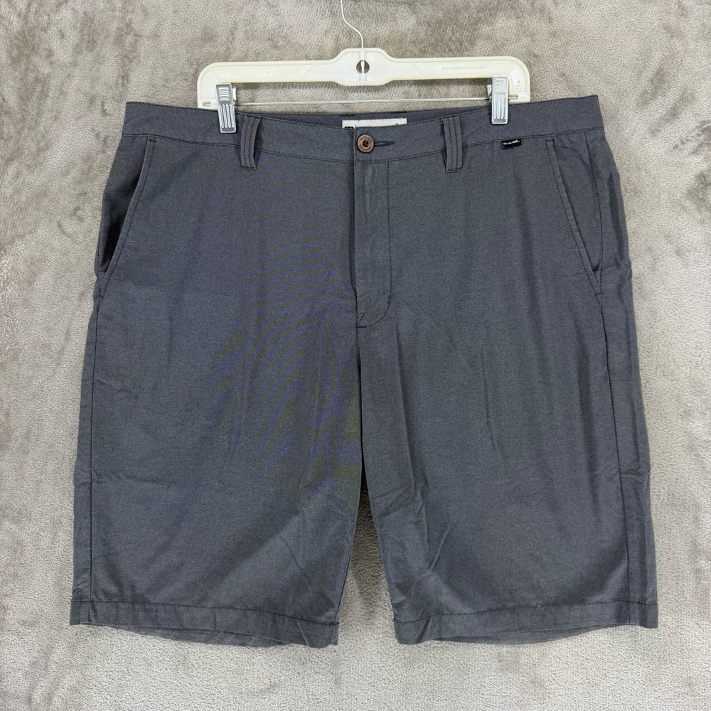 TravisMathew Golf Shorts Mens 38 Gray Nylon Blend Stretch Performance 24616